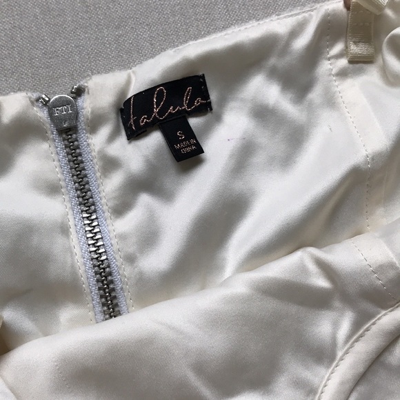 Aritzia Talula Cream Lace Dress with Pockets - Picture 3 of 6